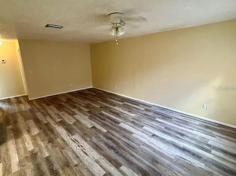 611 61st Avenue Terrace E, Bradenton, FL 34203 Photo