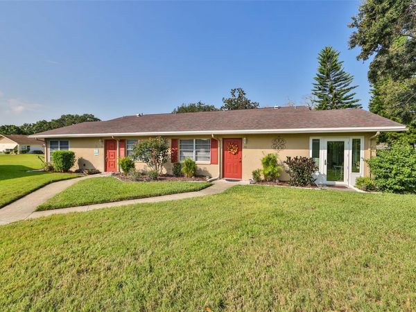 1904 CANTERBURY LANE , Unit 26, SUN CITY CENTER, FL 33573