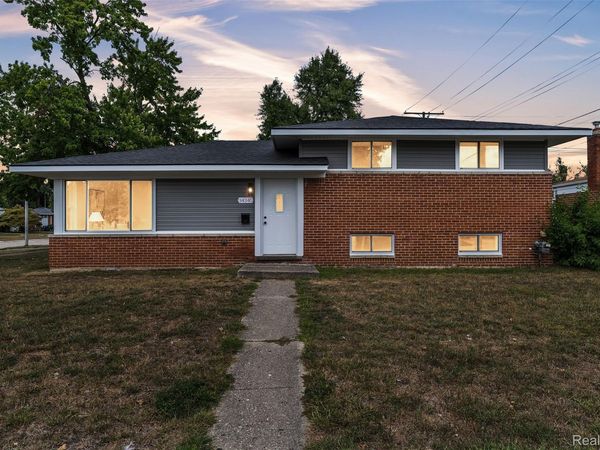 34340 Tomahawk Drive, Westland, Mi 48185