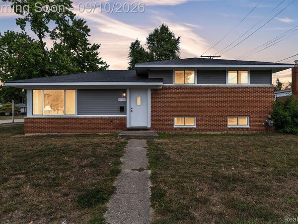 34340 Tomahawk Drive, Westland, Mi 48185