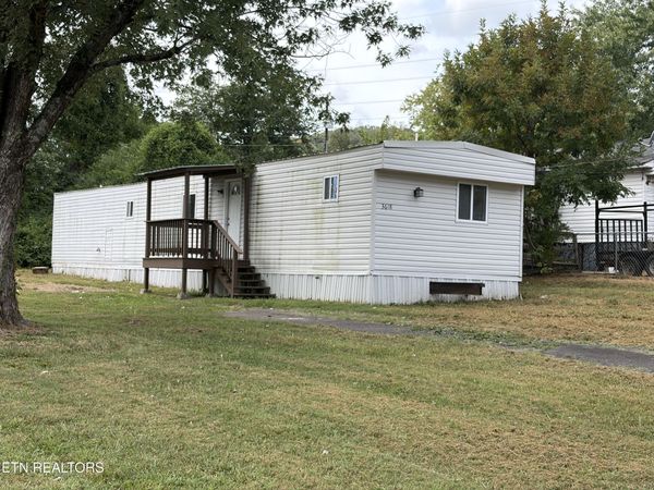 3618 Rothmoor Drive, Knoxville, TN 37918