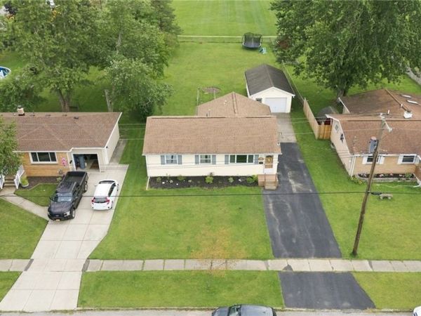 13259 Colonial Woods Drive, Alden, NY 14004