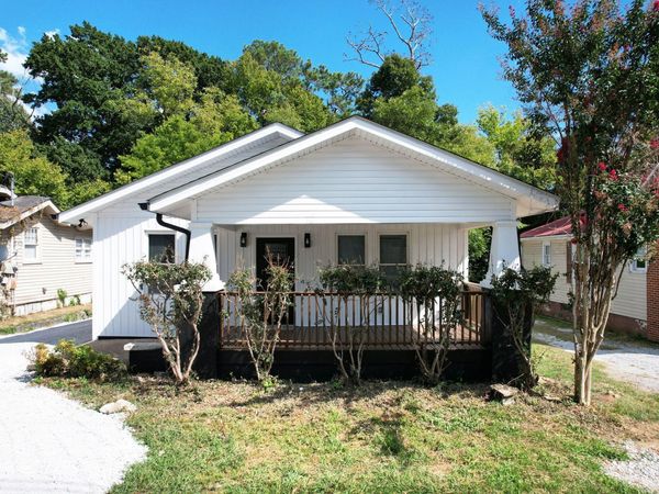 210 S Moore Road, Chattanooga, TN 37411