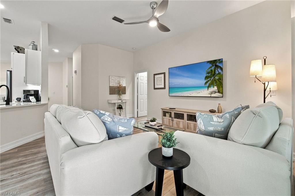 901 Egrets Run, Unit 202, Naples, FL 34108 Photo
