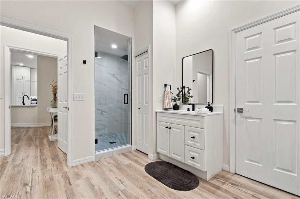 901 Egrets Run, Unit 202, Naples, FL 34108 Photo