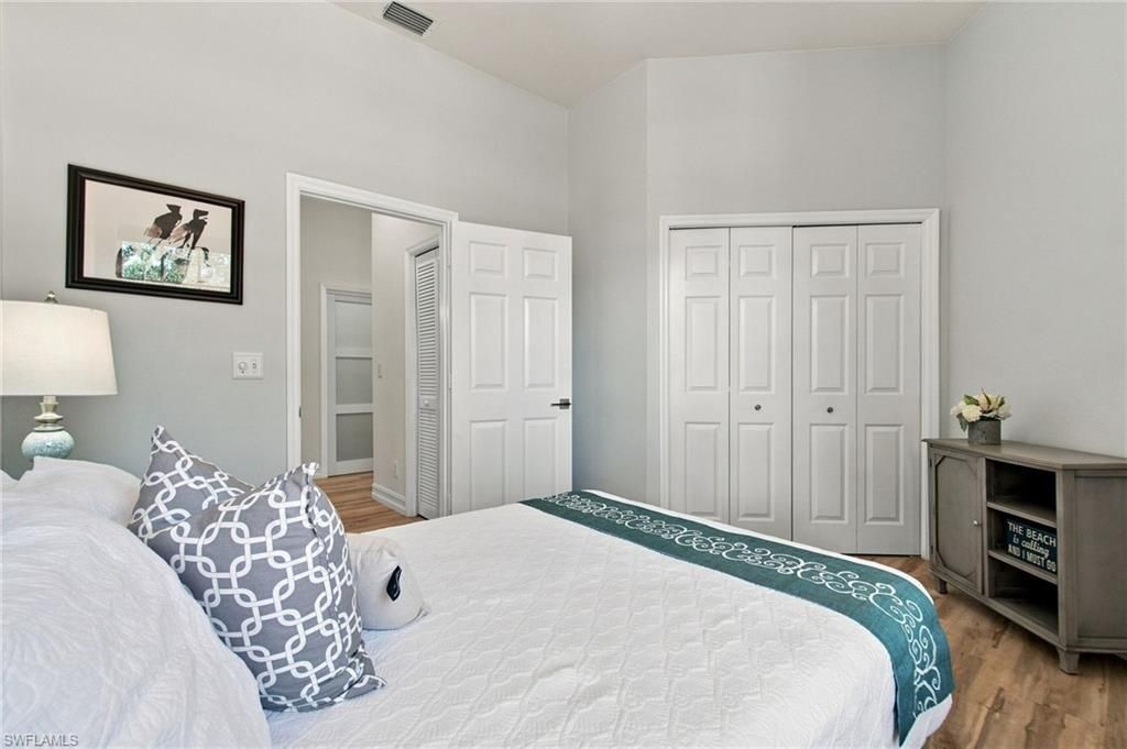 901 Egrets Run, Unit 202, Naples, FL 34108 Photo