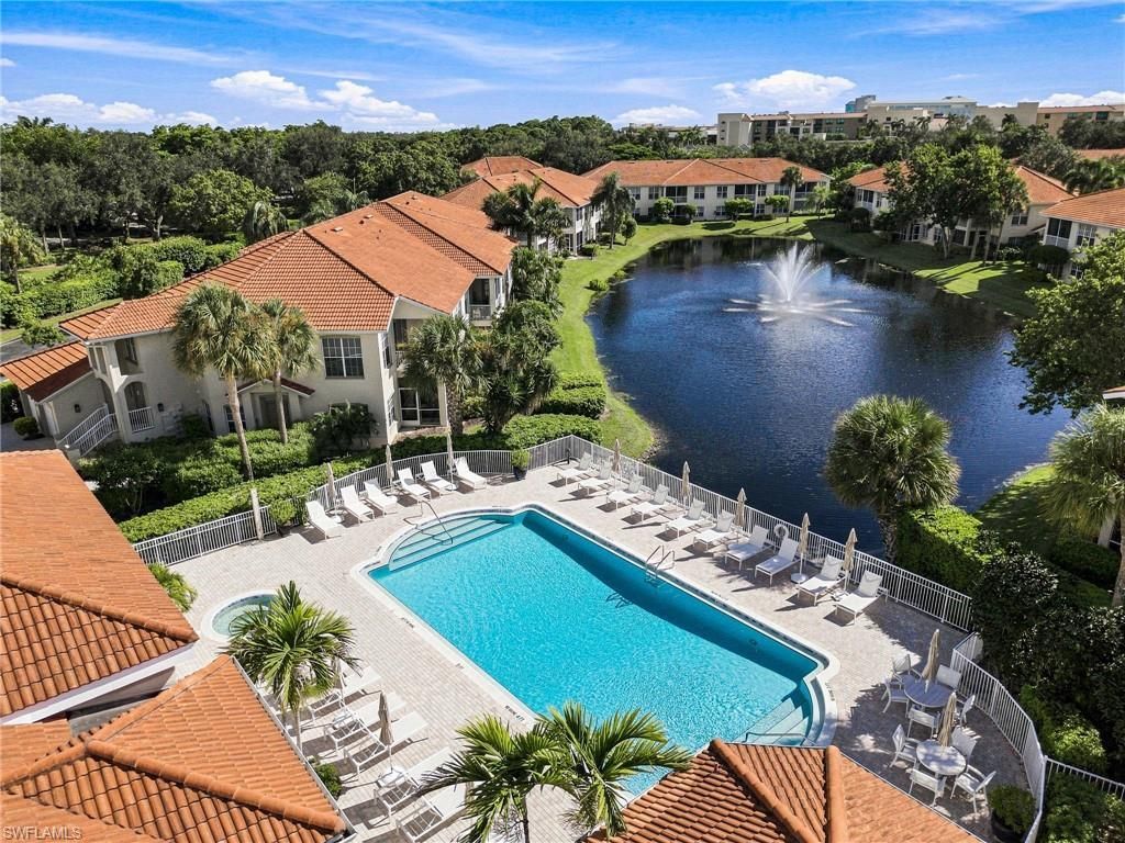 901 Egrets Run, Unit 202, Naples, FL 34108 Photo