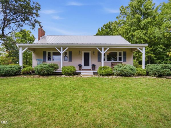 1108 North Road, Amsterdam, NY 12010