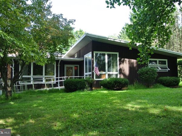 4515 E TEXAS , ALLENTOWN, PA 18103