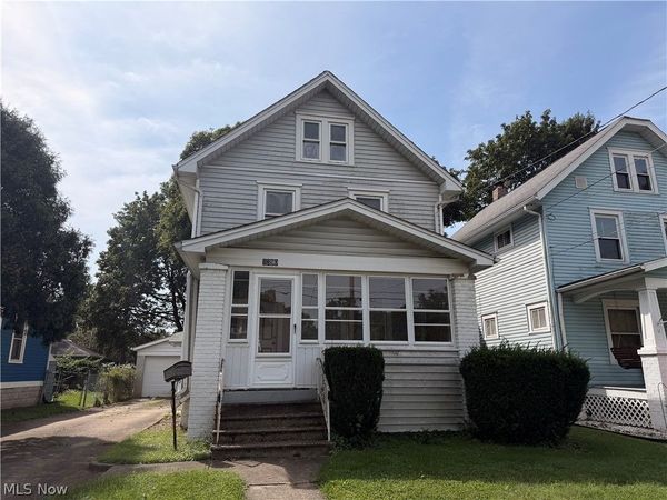1390 Kentucky Avenue , Akron, OH 44314