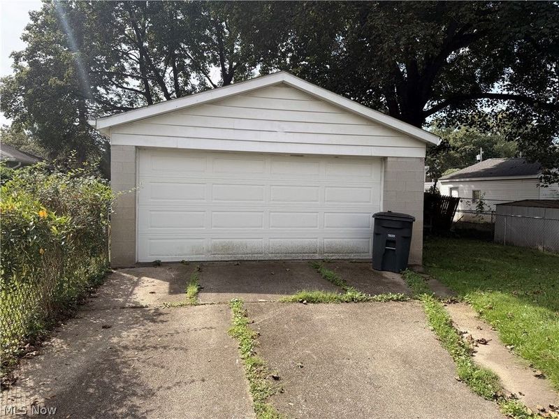 1390 Kentucky Avenue, Akron, OH 44314 Photo 6