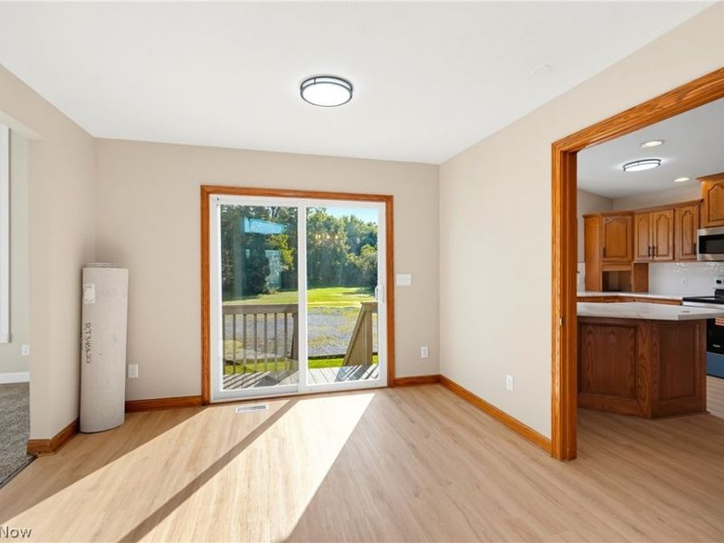 11316 Cleveland Avenue NW, Uniontown, OH 44685 Photo 14