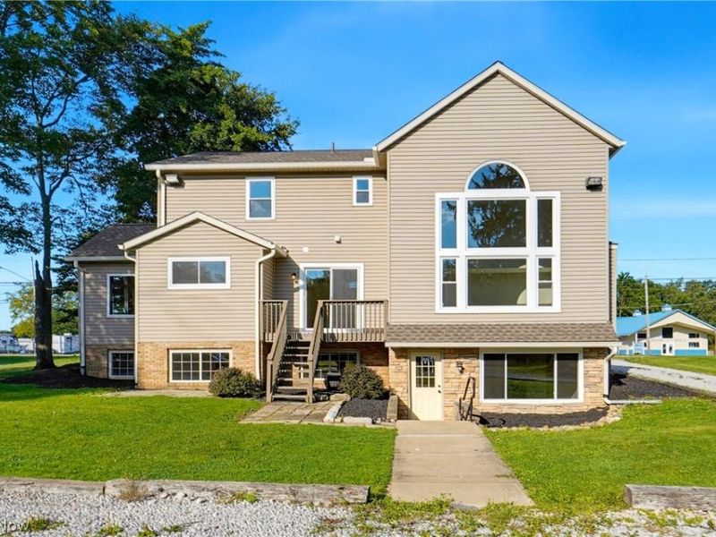 11316 Cleveland Avenue NW, Uniontown, OH 44685 Photo 7