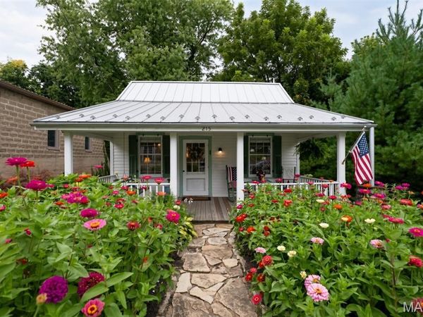 215 Jackson Street , Augusta, MO 63332