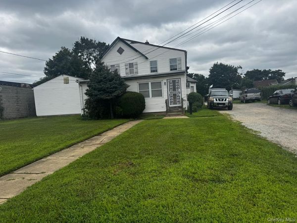 443 Babylon , Roosevelt, NY 11520