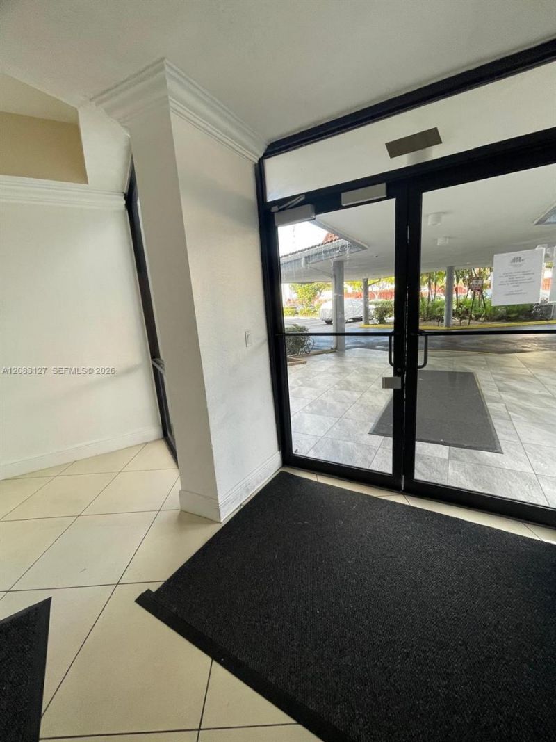 1200 NE Miami Gardens Dr, Unit 803W, Miami, FL 33179 Photo