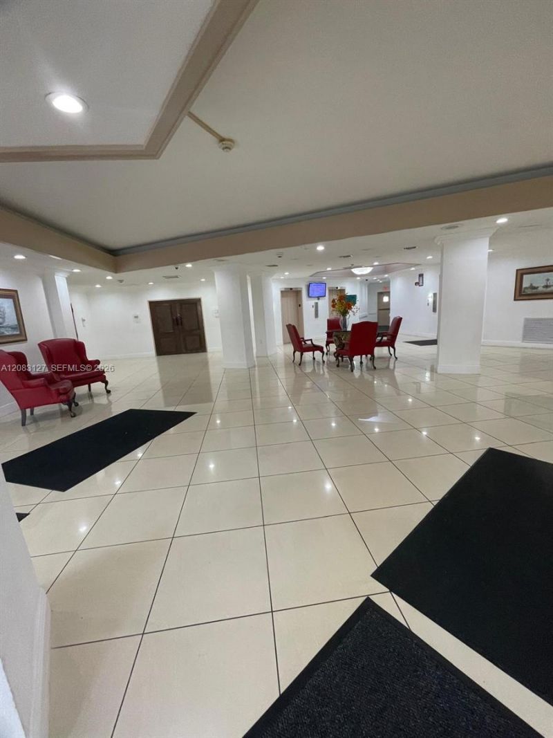1200 NE Miami Gardens Dr, Unit 803W, Miami, FL 33179 Photo