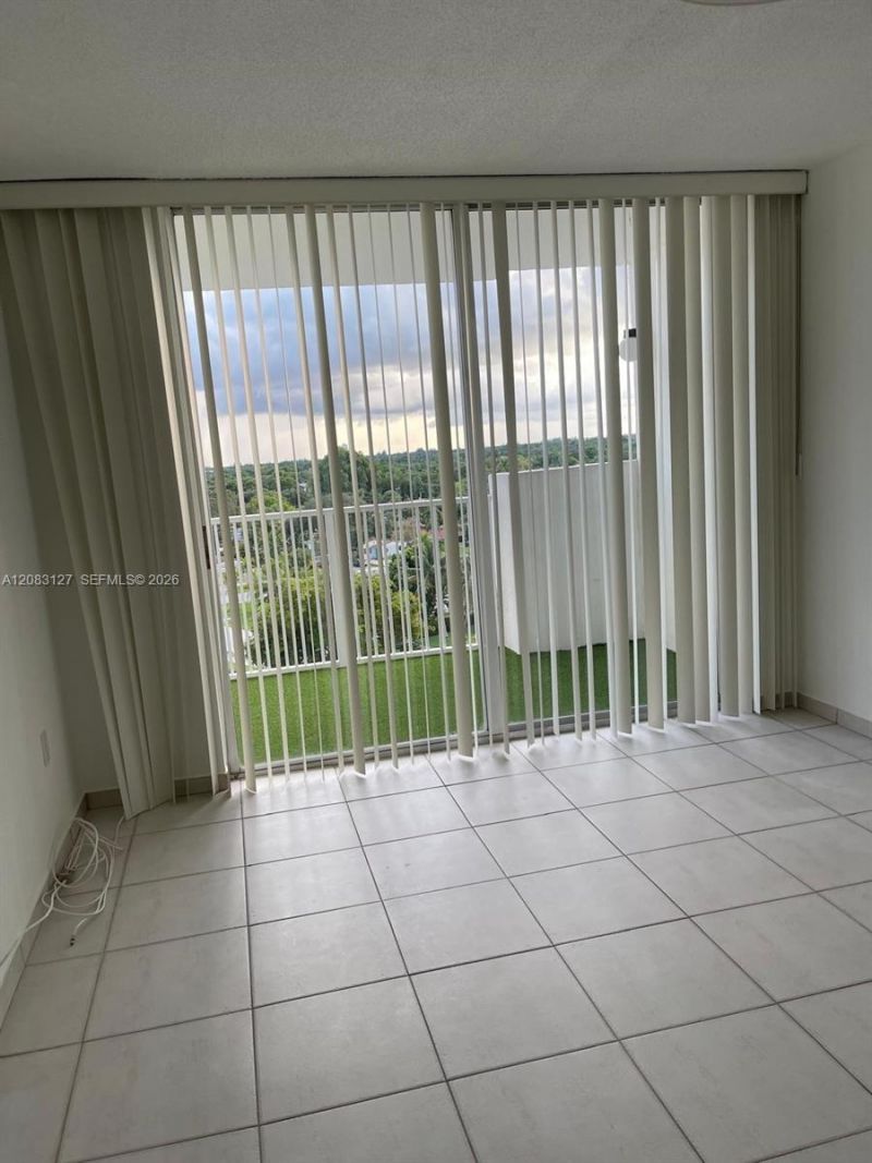 1200 NE Miami Gardens Dr, Unit 803W, Miami, FL 33179 Photo
