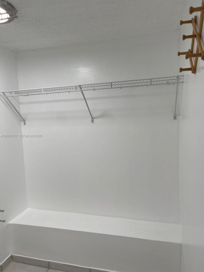 1200 NE Miami Gardens Dr, Unit 803W, Miami, FL 33179 Photo