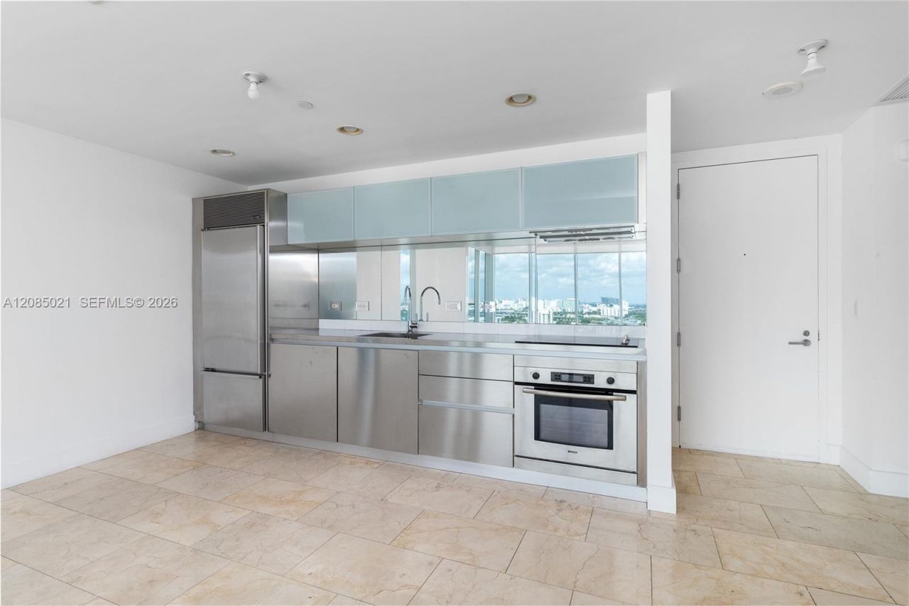 1040 Biscayne Blvd, Unit 1806, Miami, FL 33132 Photo