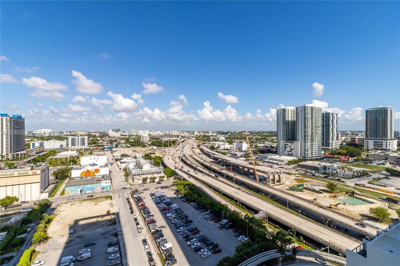 1040 Biscayne Blvd, Unit 1806, Miami, FL 33132 Photo