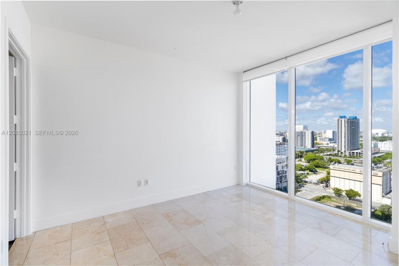 1040 Biscayne Blvd, Unit 1806, Miami, FL 33132 Photo