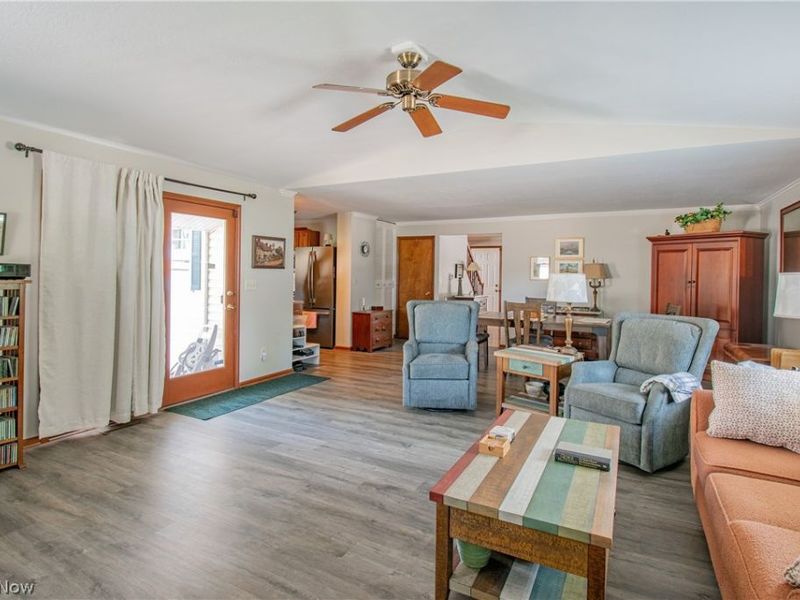2152 Hoch Drive, Cuyahoga Falls, OH 44221 Photo 10