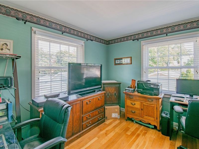 2152 Hoch Drive, Cuyahoga Falls, OH 44221 Photo 18
