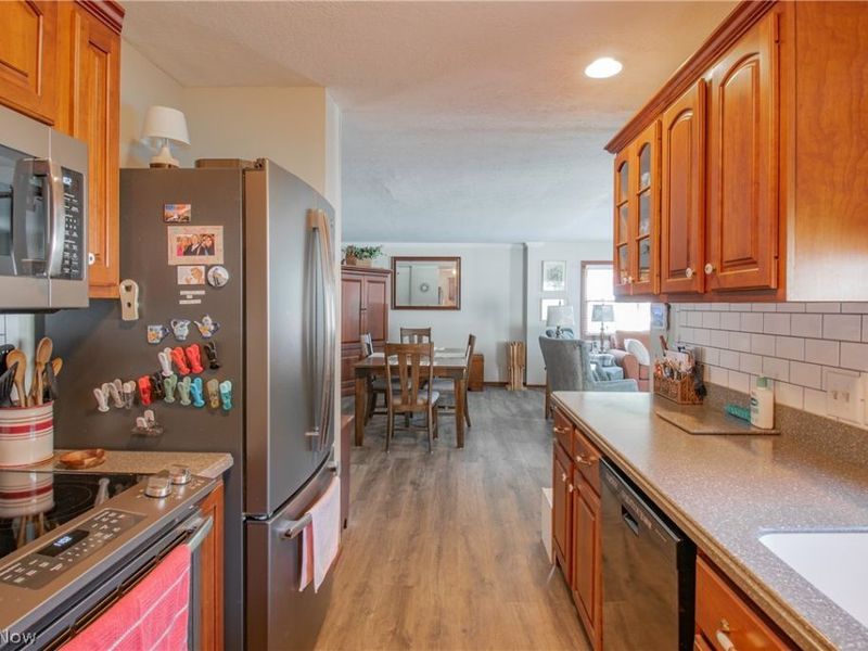 2152 Hoch Drive, Cuyahoga Falls, OH 44221 Photo 8