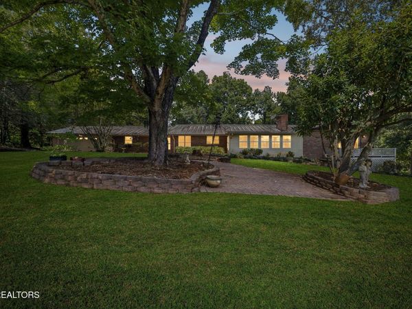 2971 Highway 39W , Athens, TN 37303