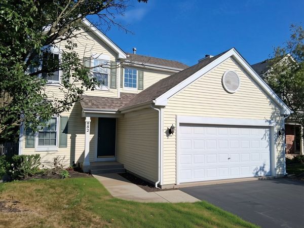 982 Rosefield Lane , Aurora, IL 60504