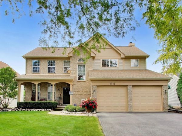 6181 Crossland Boulevard , Gurnee, IL 60031