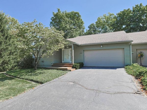 2218 Sweetbriar Lane, Cincinnati, OH 45239