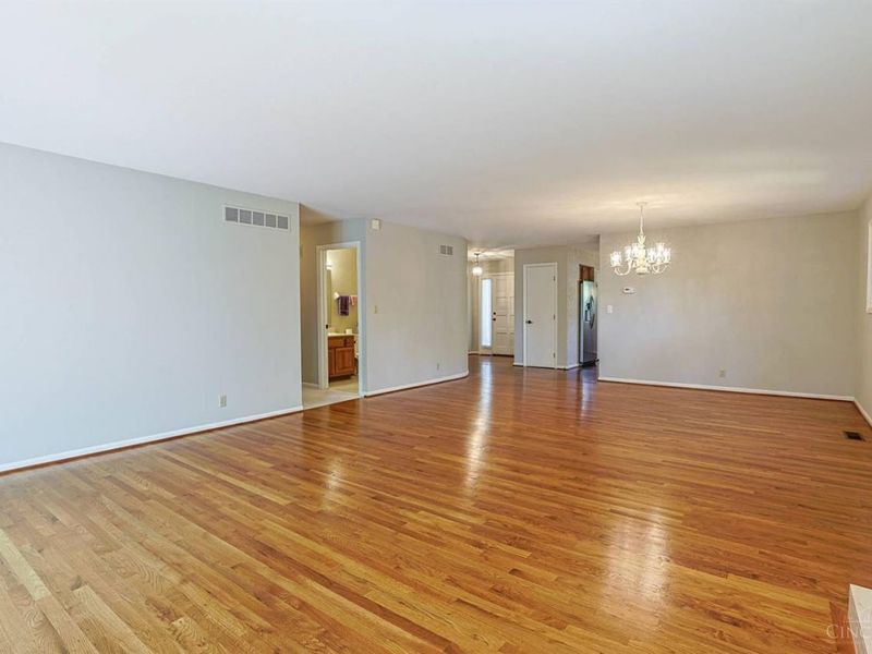 2218 Sweetbriar Lane, Cincinnati, OH 45239 Photo 13