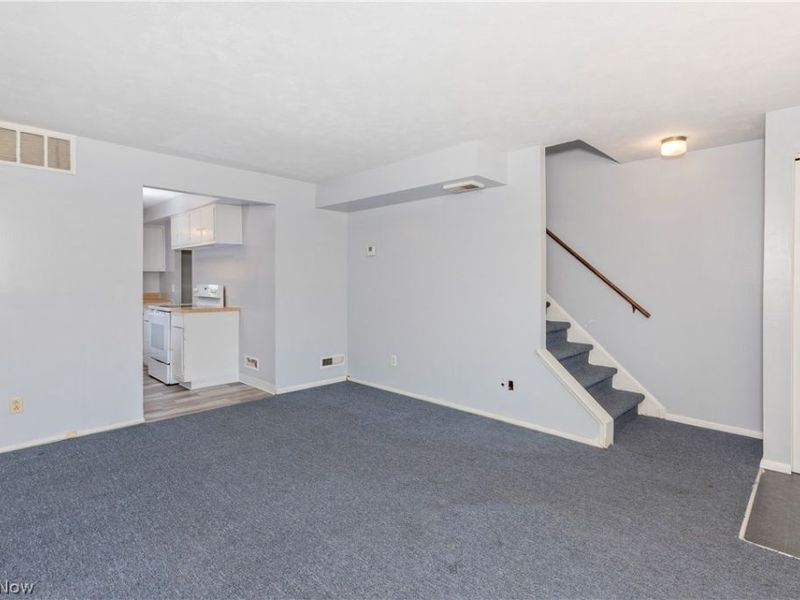 1574 Lee Terrace Drive, Wickliffe, OH 44092 Photo 4