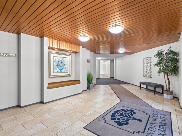 6730 Vernon Avenue S, Unit 119, Edina, MN 55436