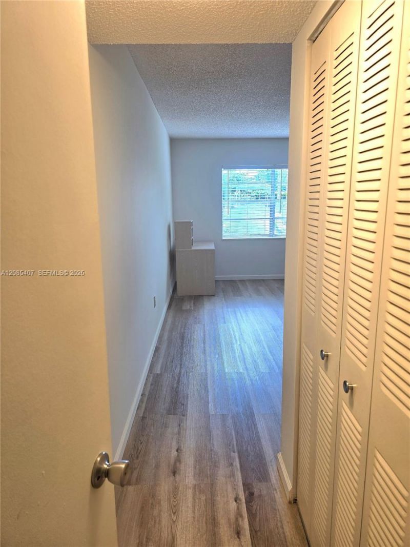 3000 E Sunrise Lakes Dr, Unit 108, Sunrise, FL 33322 Photo