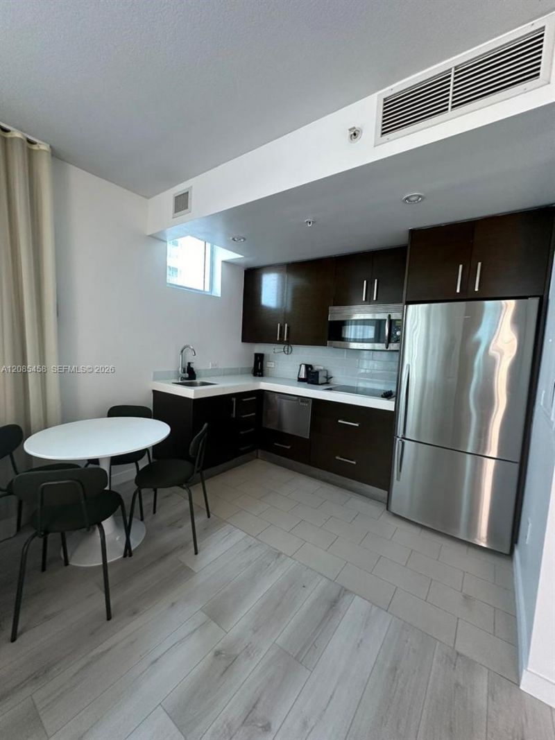 17315 Collins Ave, Unit 2006, Sunny Isles Beach, FL 33160 Photo