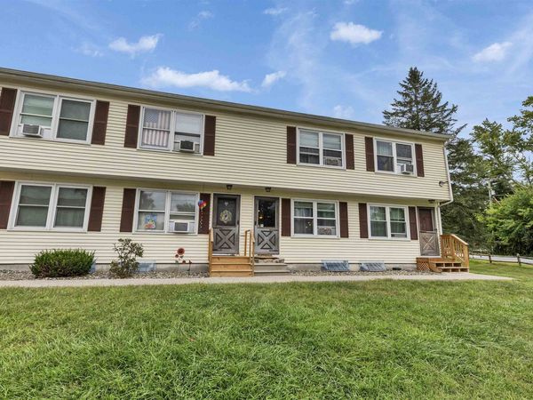 794 Court Street, Unit I, Keene, NH 03431