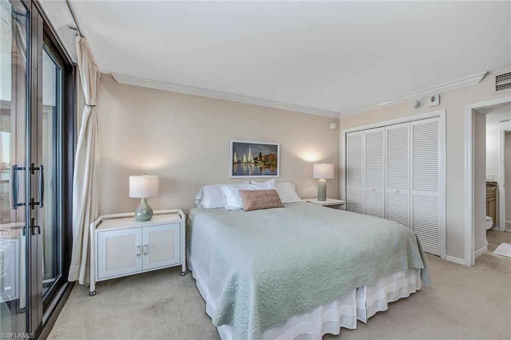 2348 Gulf Shore Blvd N, Unit 506, Naples, FL 34103 Photo