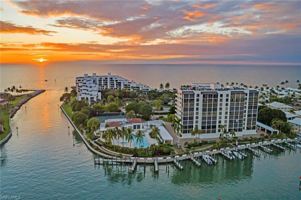 2348 Gulf Shore Blvd N, Unit 506, Naples, FL 34103 Photo