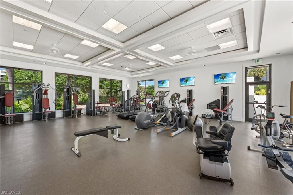 2348 Gulf Shore Blvd N, Unit 506, Naples, FL 34103 Photo