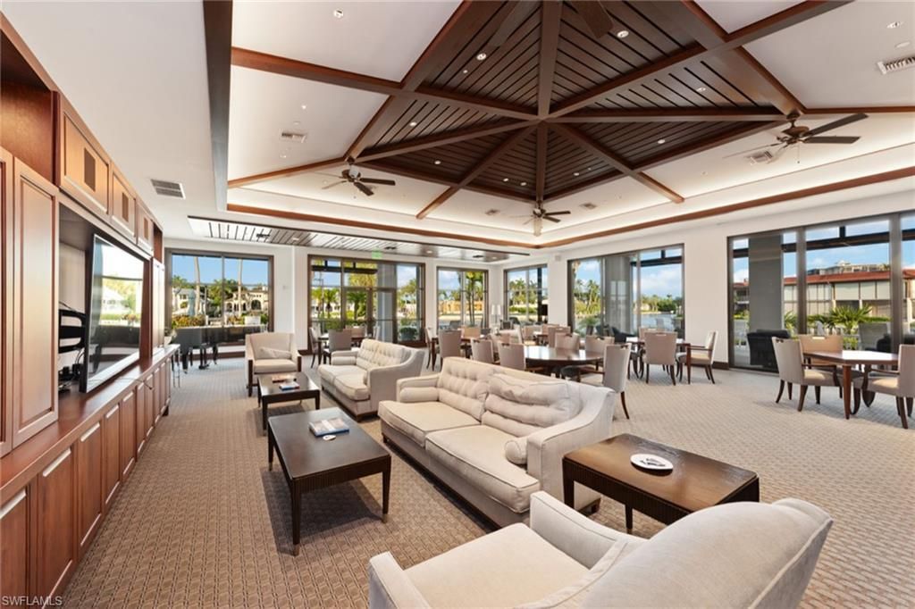 2348 Gulf Shore Blvd N, Unit 506, Naples, FL 34103 Photo
