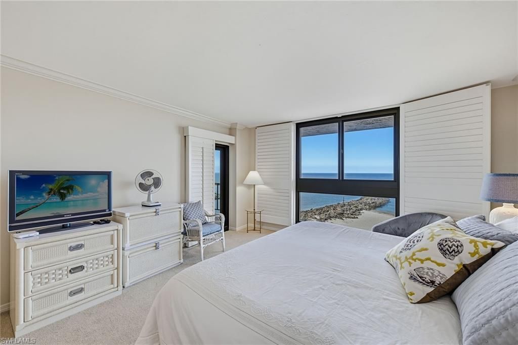2348 Gulf Shore Blvd N, Unit 506, Naples, FL 34103 Photo