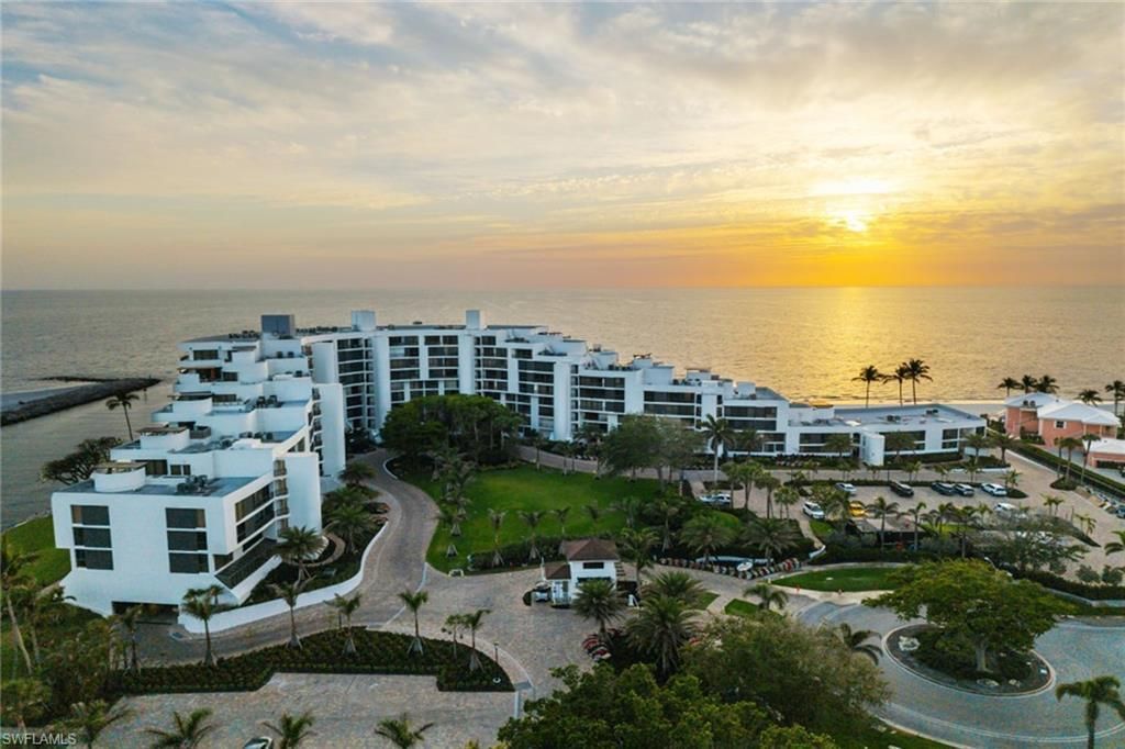 2348 Gulf Shore Blvd N, Unit 506, Naples, FL 34103 Photo