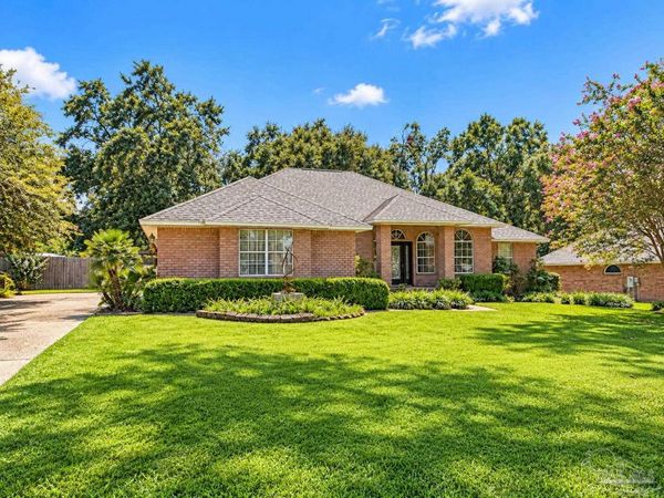 3359 Indian Hills Dr, Pace, FL 32571