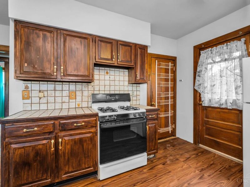 3011 Montclair Avenue, Cincinnati, OH 45211 Photo 10