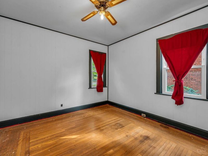 3011 Montclair Avenue, Cincinnati, OH 45211 Photo 16