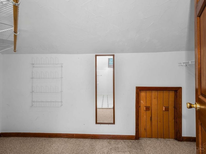 3011 Montclair Avenue, Cincinnati, OH 45211 Photo 24