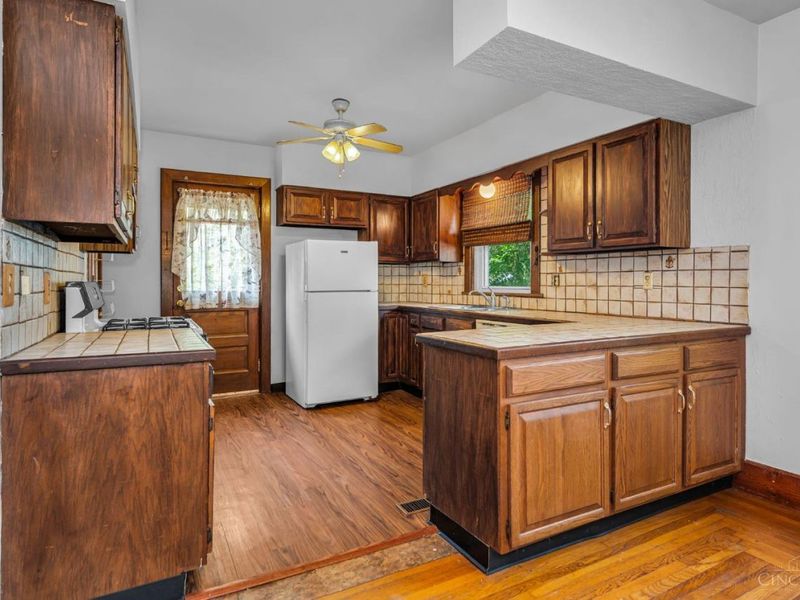 3011 Montclair Avenue, Cincinnati, OH 45211 Photo 8